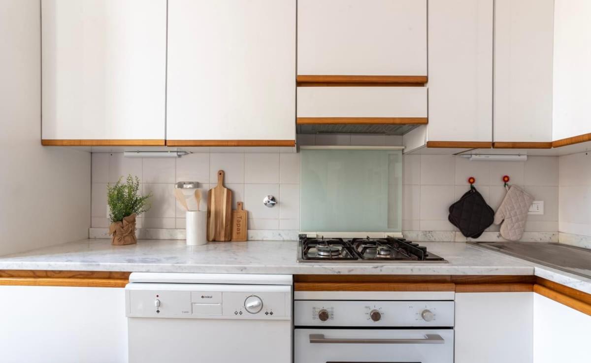 Apartment Henry's House - Via Palestro 4 *